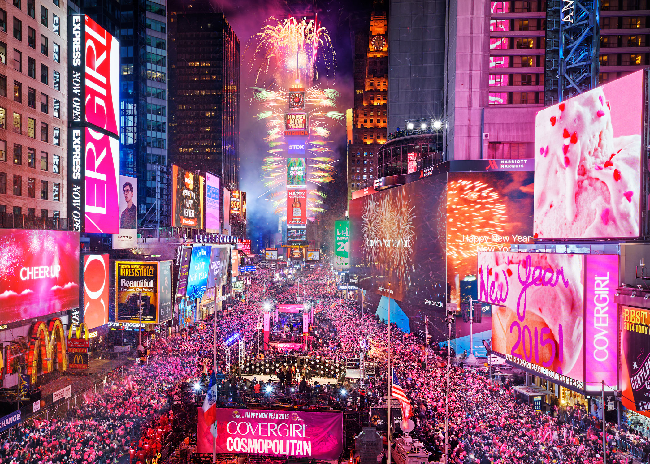 Want to watch the Times Square New Year’s Eve ball drop? I’ve got a webcast for that!